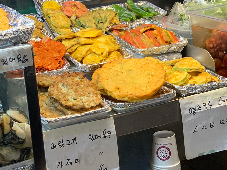 広蔵市場の様子