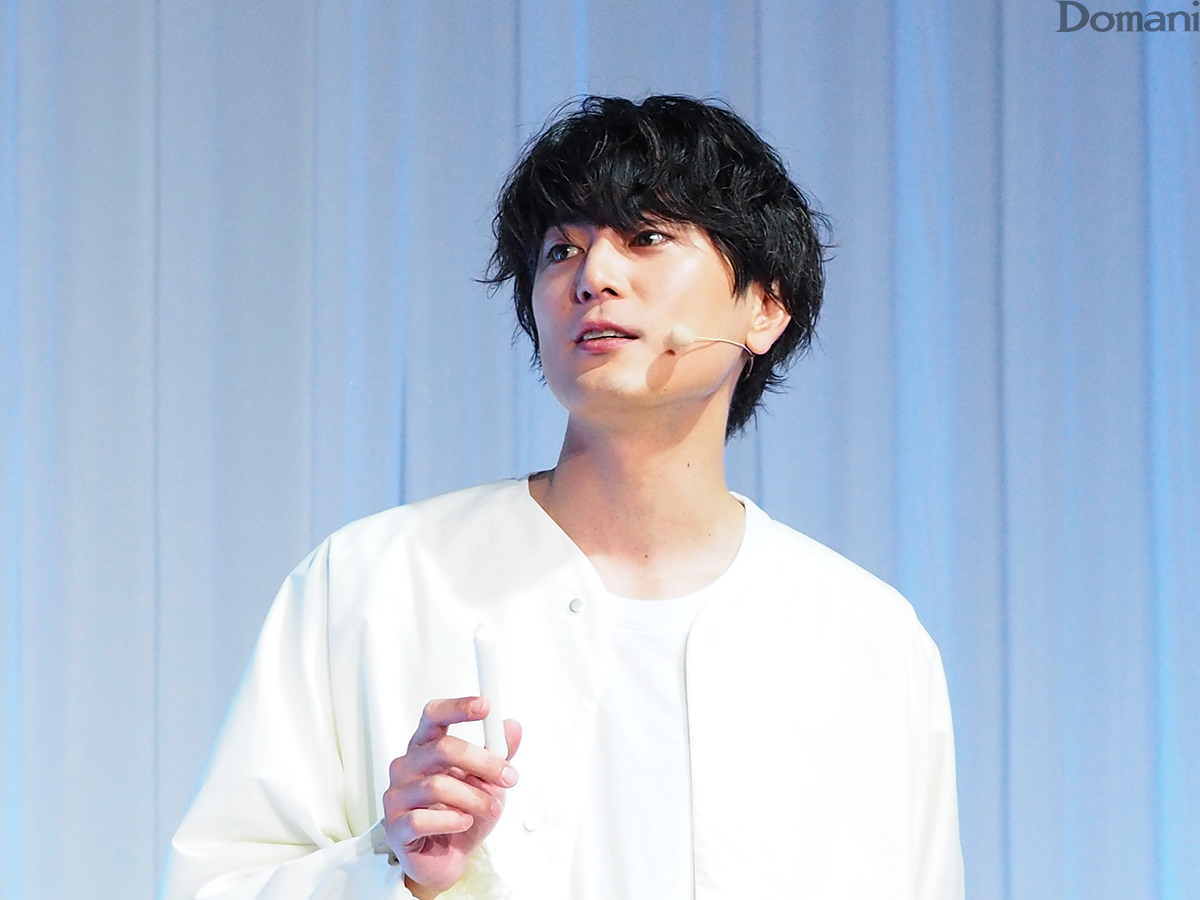 間宮祥太朗さん