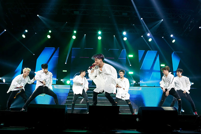 iKON