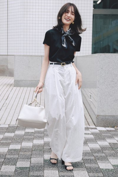 【5/6のコーデ】大人のTシャツコーデ、モノトーンなら間違いなし！