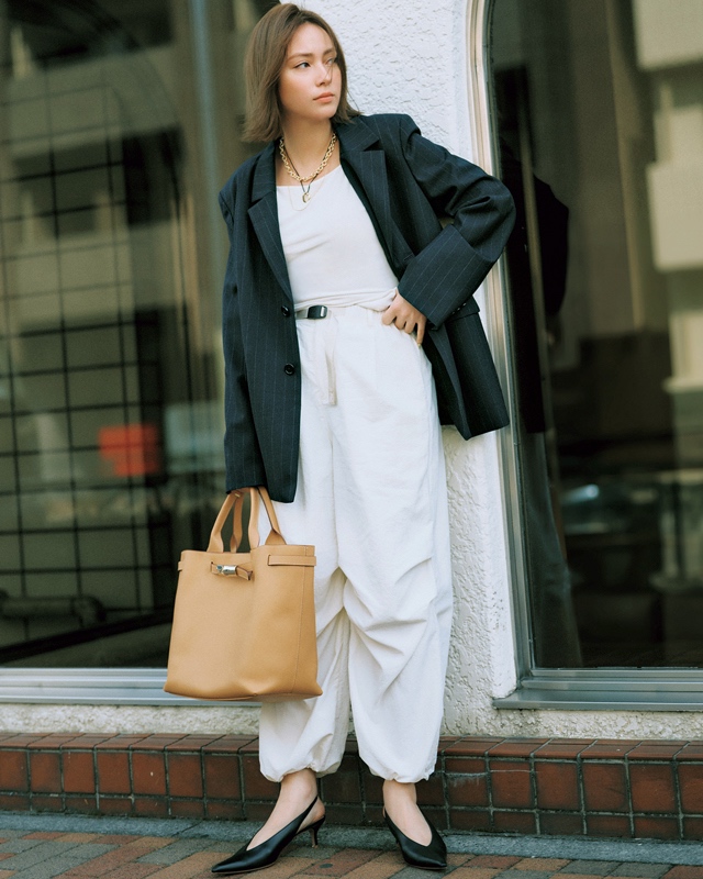 シャカシャカパンツコーデ