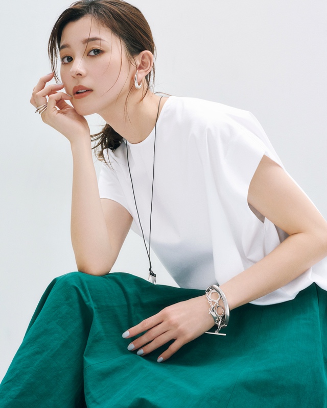 Tシャツ・ジュエリーコーデ