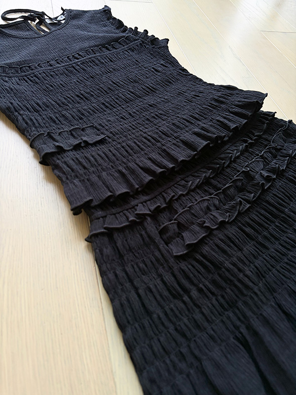 UNIQLO and Cecilie Bahnsenセットアップ