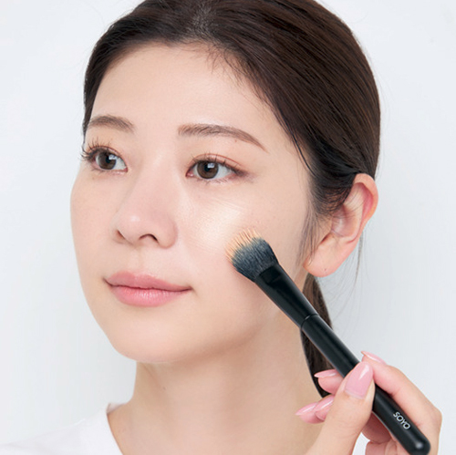 ファンデーション