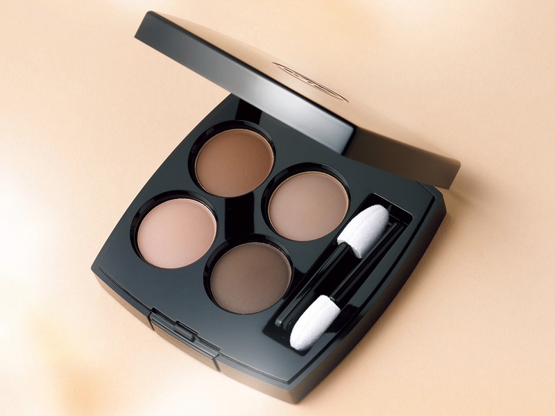 シャネル レ キャトル オンブル 308 ￥10,450