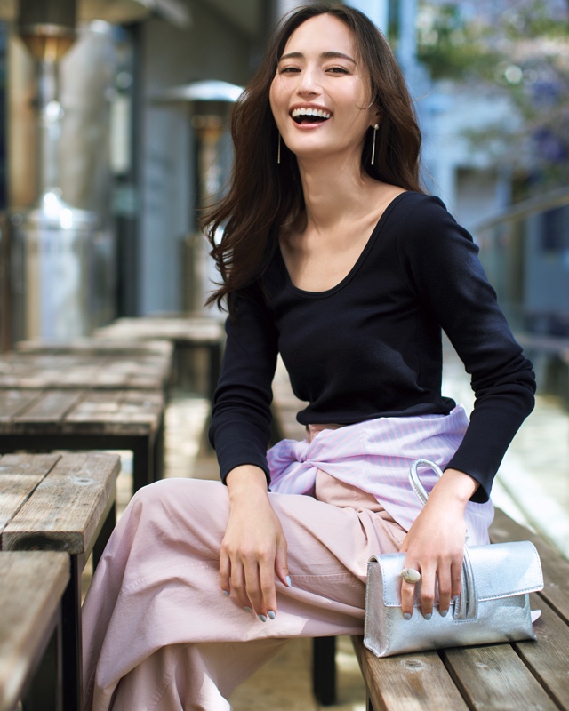 山賀琴子