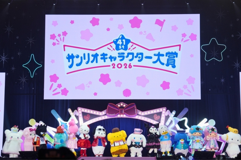 キャラクターたちの集合ショット