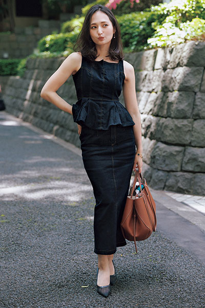 山賀琴子 私服コーデ