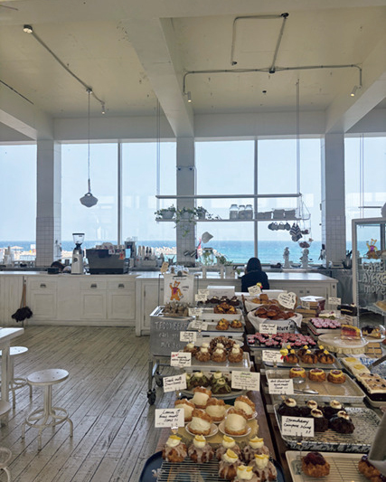 ベーグル専門店〝cafè Layered〟