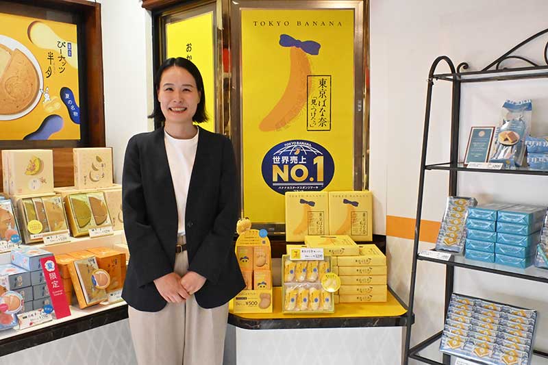 グレープストーン広報・圓光寺遥さん 売り場にて