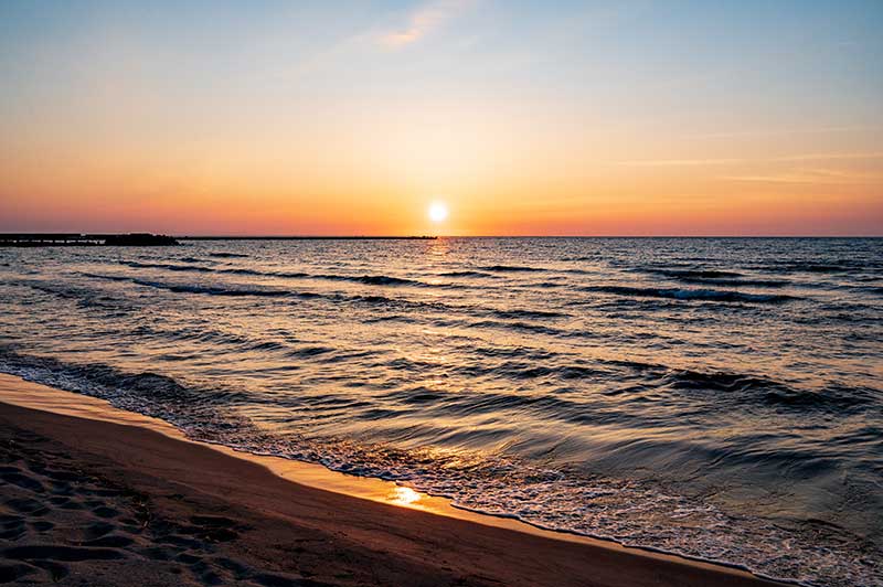 日本海の夕暮れ