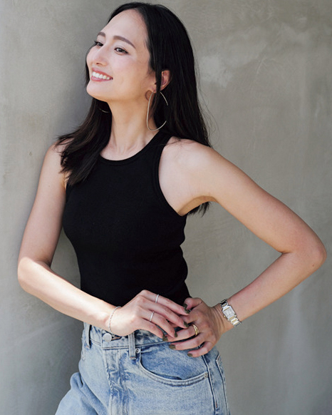 山賀琴子