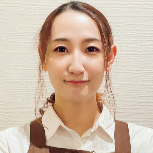 未来屋書店碑文谷店 福原夏菜美さん