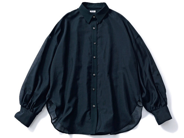 TIARAのシアーシャツ