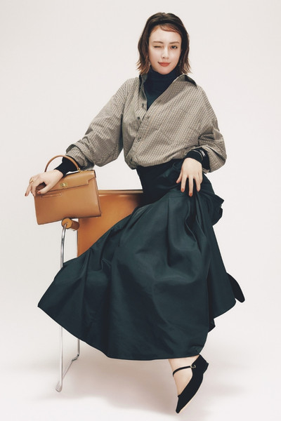 【9/30のコーデ】チェックシャツ×タートルでつくる、パリジェンヌライクな秋スタイル