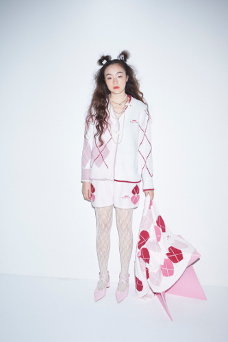 ベビモコアーガイル柄シリーズ着用例