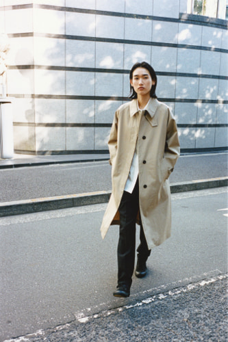 MACKINTOSH RAINTEC COTTON COATウィメンズ着用例