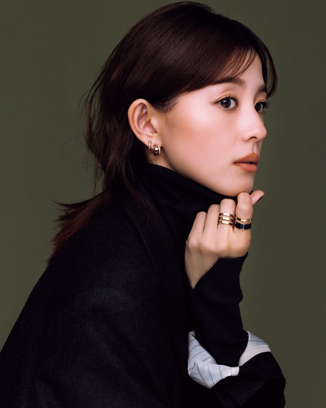 朝比奈 彩 REPOSSI(レポシ)の「ベルベル」