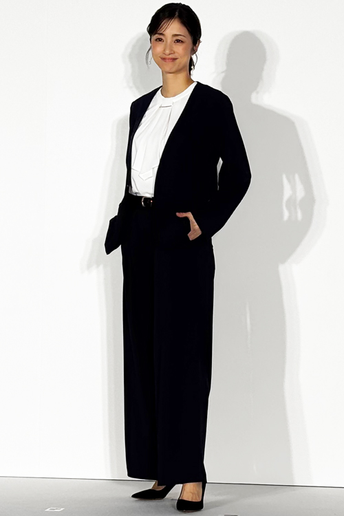 上戸彩さん