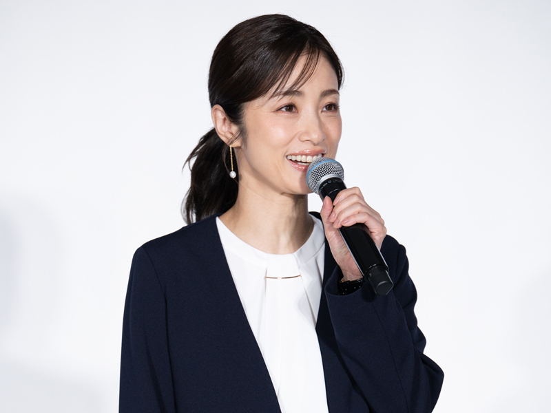 上戸彩さん