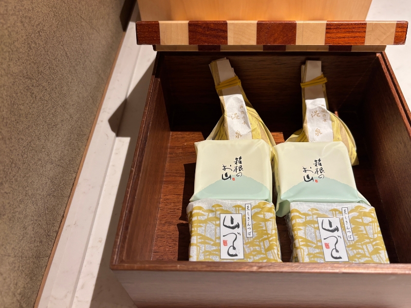はつはな 客室おかし