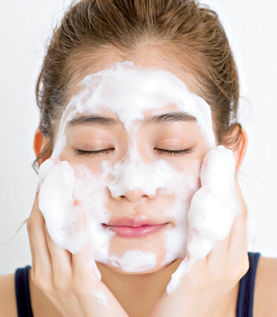 泡を活かした正しい洗顔方法とは？
