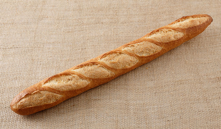 え フランスパンの種類 違いは生地ではなかった 特徴や合う料理などについて 大公開 Oggi Jp